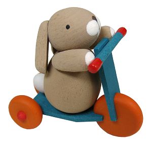 Häschen mit Roller