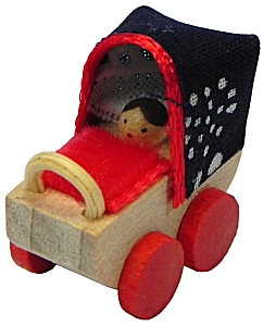 Flade Puppenwagen mit Blaudruckplane  (Flade 3010) Erzgebirgische Volkskunst: Puppenwagen mit Blaudruckplane 